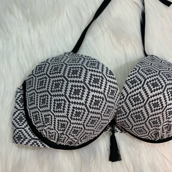 NWOT Shade & Shore Push-up Padded Halter Style 34D - Picture 5 of 11